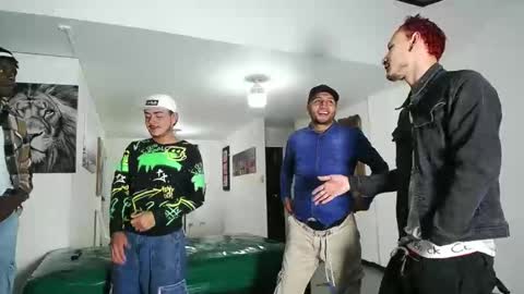 THOMAS AND DAMIAND online show from 09.20.25