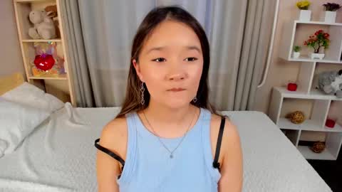 Snapshot of asoka_matama chatting on 03.11.25 asoka_matama online show from 03.11.25