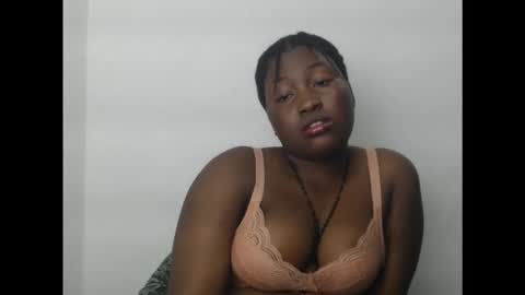 Snapshot of assnpussyx chatting on 10.05.25 assnpussyx online show from 10.05.25