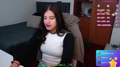 Snapshot of assu_18 chatting on 10.04.25 Ash online show from 10.04.25