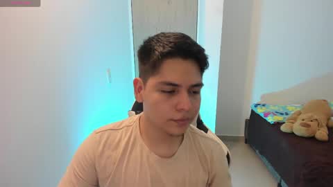 Snapshot of asta_kuro chatting on 04.28.26 Asta Kuno online show from 04.28.26