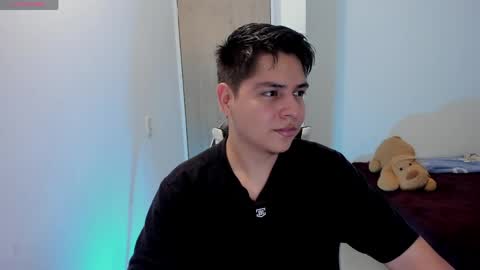 Snapshot of asta_kuro chatting on 05.06.26 Asta Kuno online show from 05.06.26