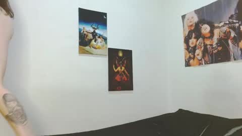 Asterothxznikki online show from 01.11.26