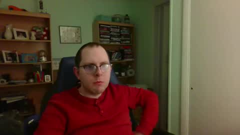 Snapshot of astg94 chatting on 02.08.26 Andrew or Smiley Read the message in bold above the bio design for info on the situation. online show from 02.08.26