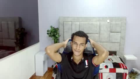 Snapshot of aston_vera chatting on 09.09.25 Aston online show from 09.09.25