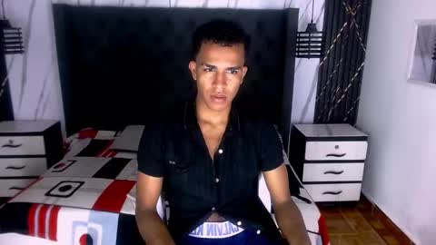 Snapshot of aston_vera chatting on 09.12.25 Aston online show from 09.12.25