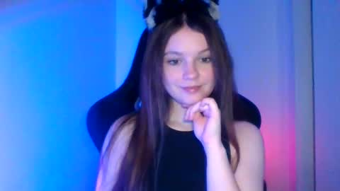 astradream_ online show from 10.03.25