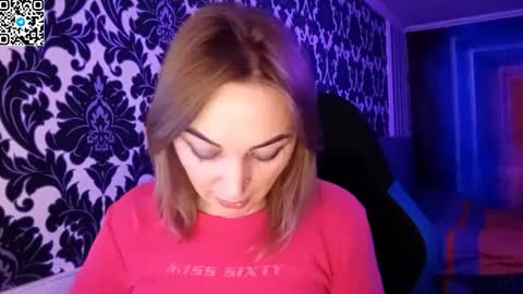 Snapshot of astralyn chatting on 12.15.25 MERYEM online show from 12.15.25