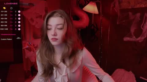 Snapshot of astramist chatting on 10.26.25 astramist online show from 10.26.25