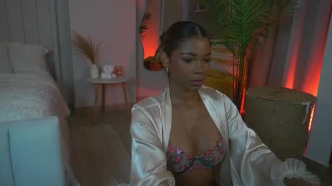 Astrea online show from 11.26.25