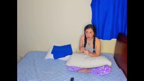 Snapshot of astredad2025 chatting on 11.21.25 Mag and Molly online show from 11.21.25