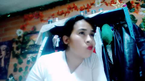 Snapshot of astrid_hauser66 chatting on 11.08.25 astrid_hauser66 online show from 11.08.25