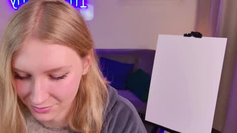 Snapshot of asyalumi chatting on 12.14.25 Asya online show from 12.14.25