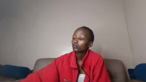Snapshot of atara_seren chatting on 05.31.26 atara_seren online show from 05.31.26