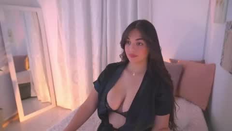 Snapshot of atena676 chatting on 04.23.26 atena676 online show from 04.23.26