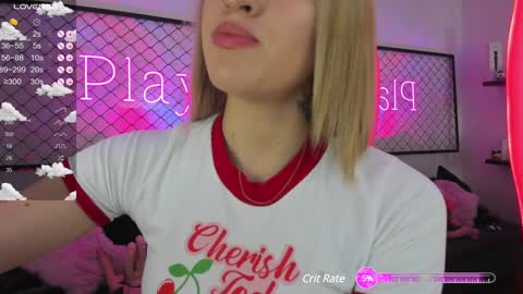 Snapshot of atenea_klett_ chatting on 12.28.24 ATENEA online show from 12.28.24