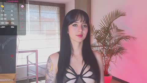 Atenea  online show from 02.05.25