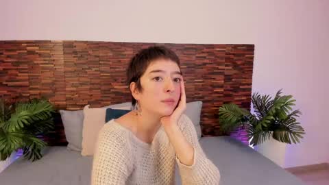 Snapshot of atheena__ chatting on 05.25.26 Athenea online show from 05.25.26