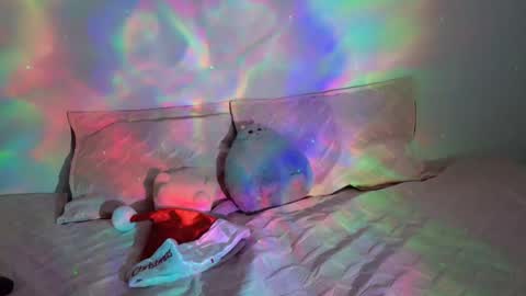 ATENEA MAKRI online show from 12.25.24