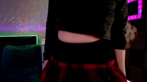 Snapshot of athenaautumn chatting on 04.16.26 Athena Autumn online show from 04.16.26