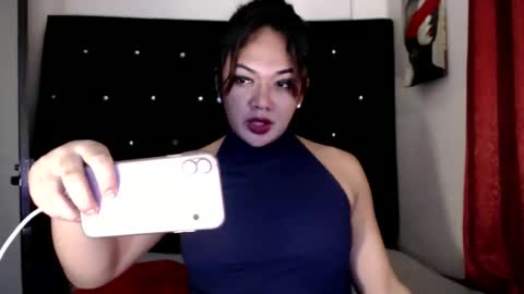 Snapshot of athenafalconer chatting on 02.26.26 athenafalconer online show from 02.26.26