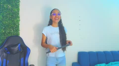 Athenea online show from 03.20.26