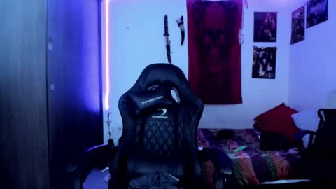 Snapshot of atheneoo_ chatting on 02.27.25 athenauwu online show from 02.27.25