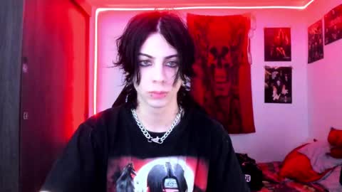 Snapshot of atheneoo_ chatting on 03.05.25 athenauwu online show from 03.05.25