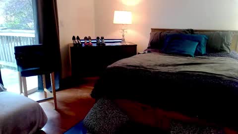 Aubree  Shae online show from 10.28.25