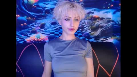 Snapshot of aubrey_rock chatting on 12.11.24 Aubrey online show from 12.11.24