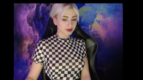 Snapshot of aubrey_rock chatting on 02.12.25 Aubrey online show from 02.12.25