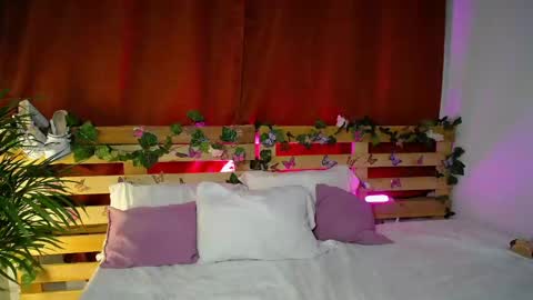 Camila online show from 12.16.24