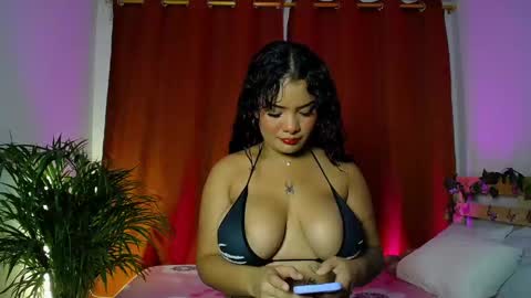 Camila online show from 12.29.24