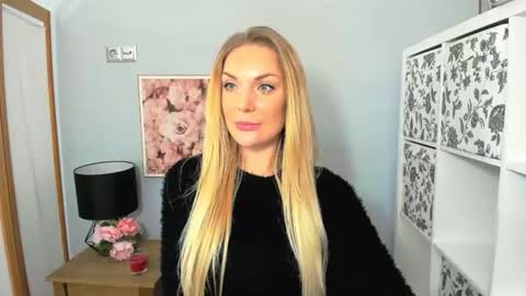 AulloraSensual online show from 01.03.25