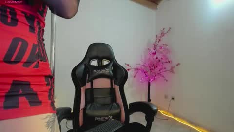 aura online show from 09.14.25