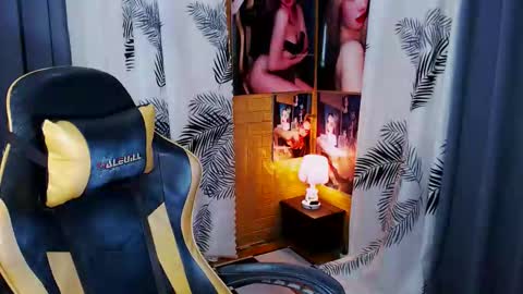 Miss awra online show from 03.27.26