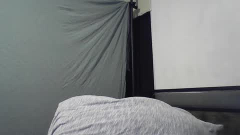 Snapshot of aurelius95 chatting on 11.08.25 Markiss online show from 11.08.25