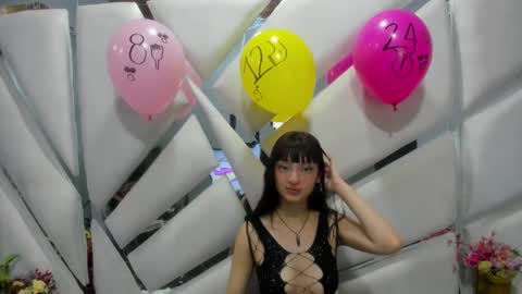 Snapshot of aurora18palmer chatting on 12.28.24 aurora online show from 12.28.24