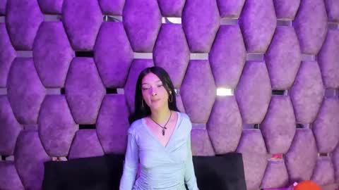 Snapshot of aurora18palmer chatting on 10.06.25 aurora online show from 10.06.25