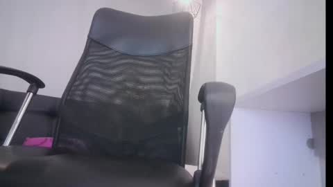 Snapshot of aurora_ath chatting on 01.19.25 Aurora ath online show from 01.19.25