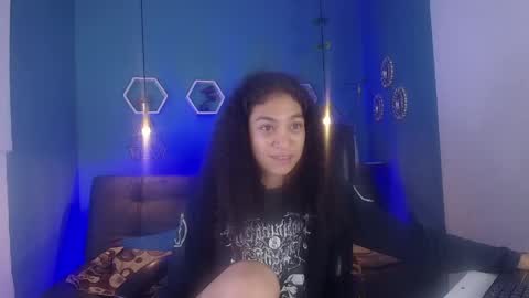 Snapshot of aurora_ath chatting on 04.16.26 Aurora ath online show from 04.16.26