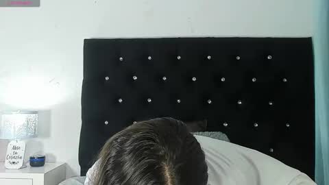 Snapshot of aurora_lenovic chatting on 10.03.25 aurora_lenovic online show from 10.03.25