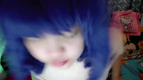 Snapshot of aurora_more chatting on 10.18.25 cute online show from 10.18.25