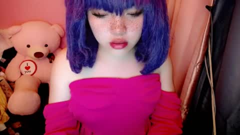 cute online show from 07.14.26