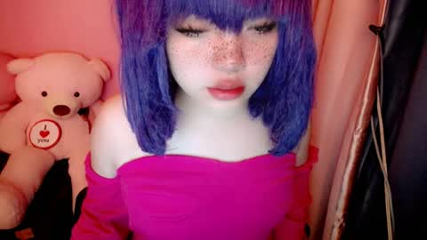 cute online show from 07.22.26