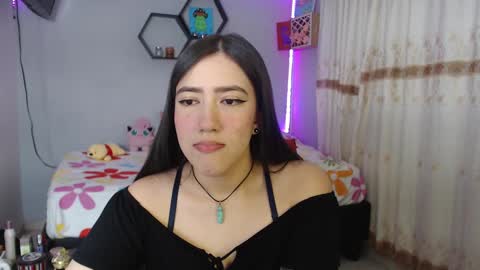 Snapshot of aurora_shy_ chatting on 01.16.25 Aurora online show from 01.16.25