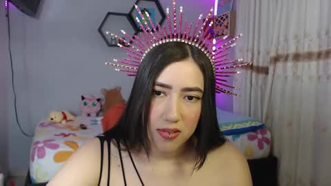 Snapshot of aurora_shy_ chatting on 02.20.25 Aurora online show from 02.20.25