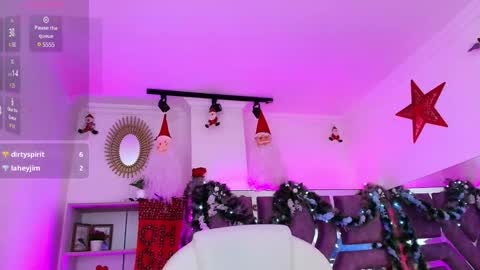 Aurora online show from 12.29.24