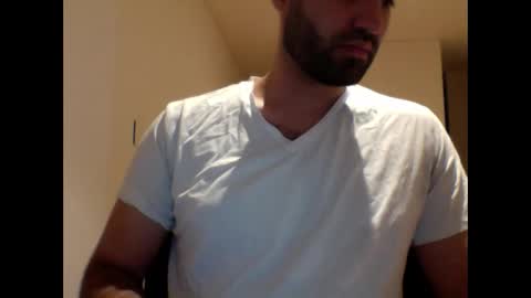 Snapshot of aussie099 chatting on 12.20.24 aussie099 online show from 12.20.24