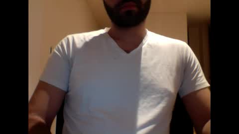 Snapshot of aussie099 chatting on 01.14.25 aussie099 online show from 01.14.25